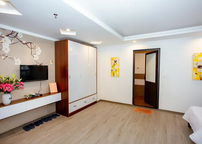 Khách sạn Song Anh Tuần Châu 3*